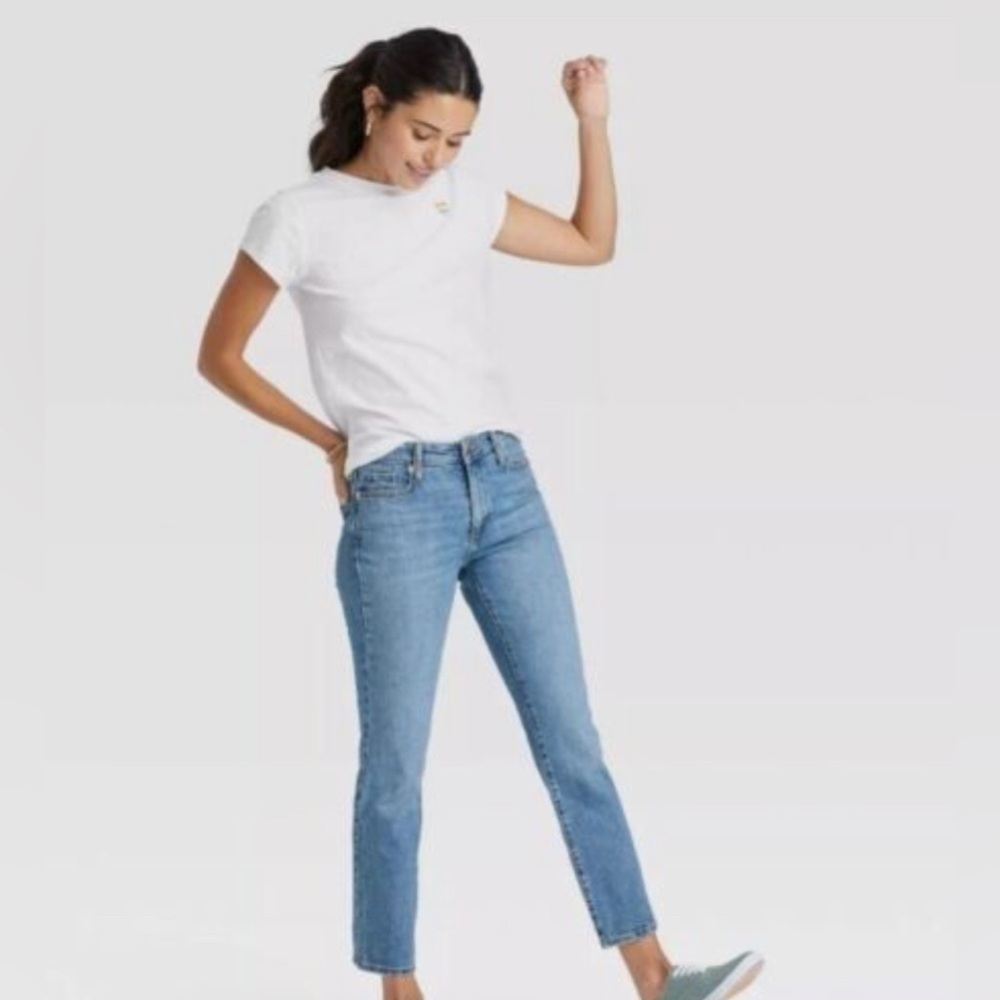 Universal Thread High Rise Slim Straight Blue Jeans. Size 10/30R